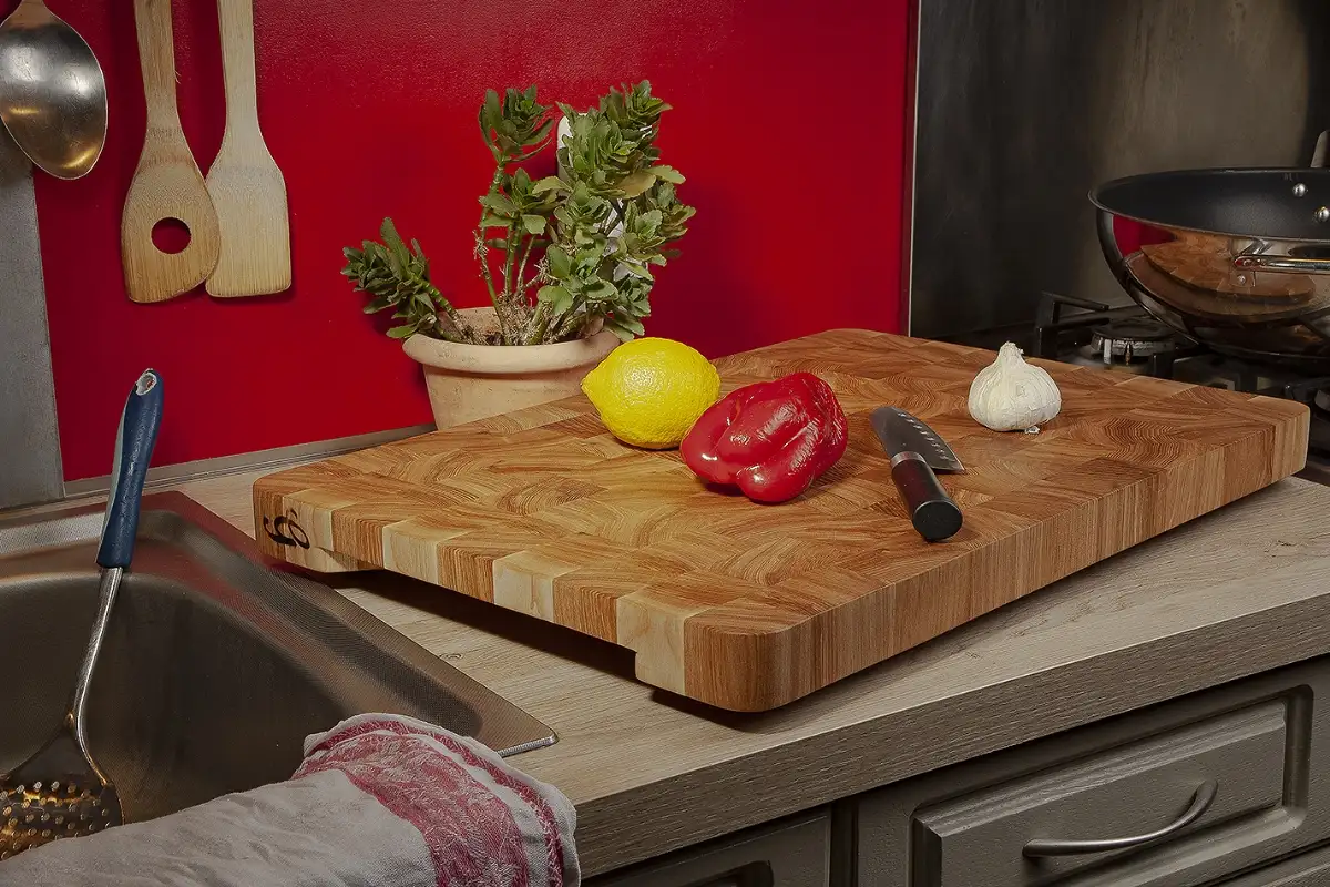 Planche à découper en Frêne gris 60 x 40 x 5.5 cm (épaisseur bois 4 cm)