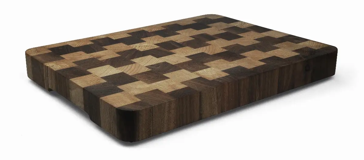 Planche à découper damier Hêtre et Noyer  38 x 30 x 4.5 cm (épaisseur bois 4 cm)